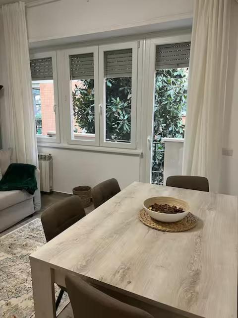 Casa Mebu Apartment โรม ภายนอก รูปภาพ